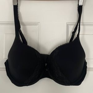 Victoria’s Secret, padded, 34D